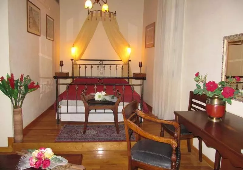 Standard-huone, Belmondo