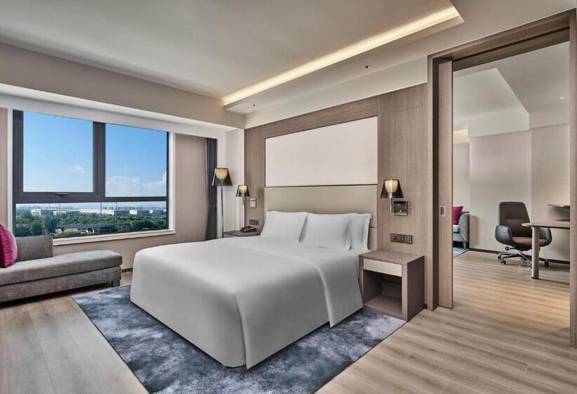 جناح سرير كينج, Crowne Plaza Beijing International Airport, An Ihg