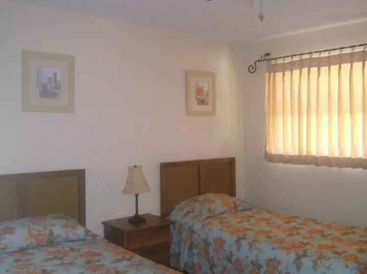 ویلای 2 خوابه, Dundee Bay Villas