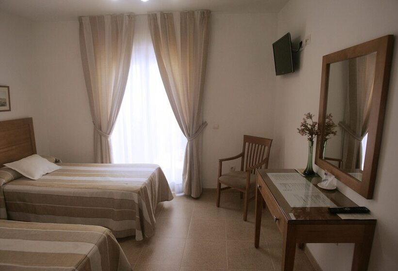 اتاق استاندارد با تراس, Goartín