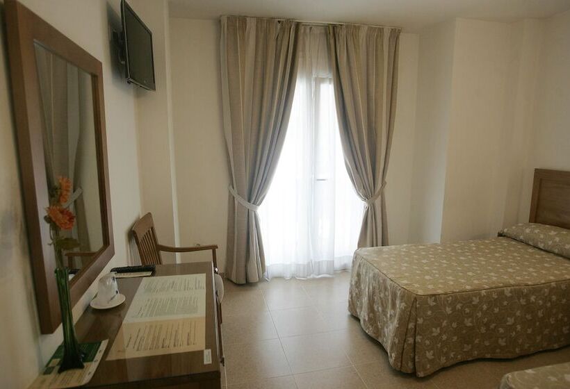 اتاق استاندارد با تراس, Goartín