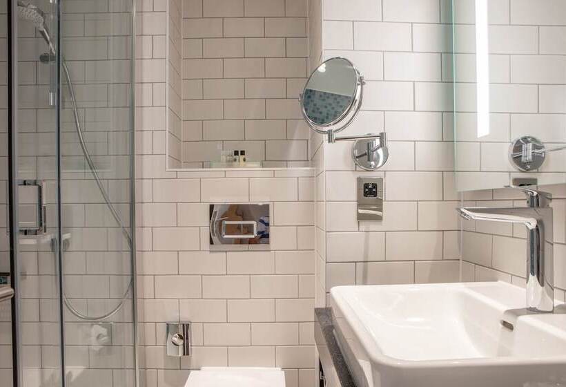 Номер Стандарт, Holiday Inn Bolton Centre, An Ihg