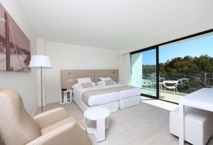 Номер Стандарт Вид на Сад, Iberostar Waves Cala Millor - Adults Only