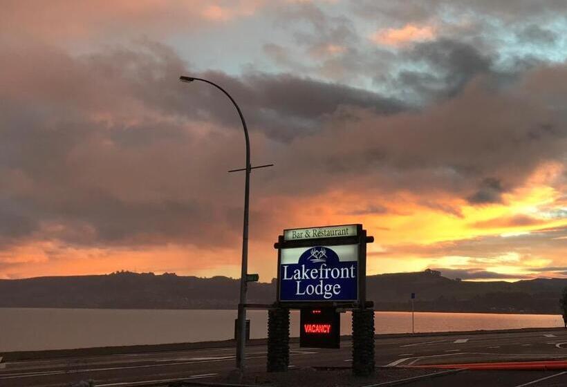 Standard studio with lake view, Lakefront Lodge Taupo