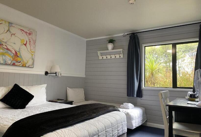 スタンダードスタジオ, Lakefront Lodge Taupo