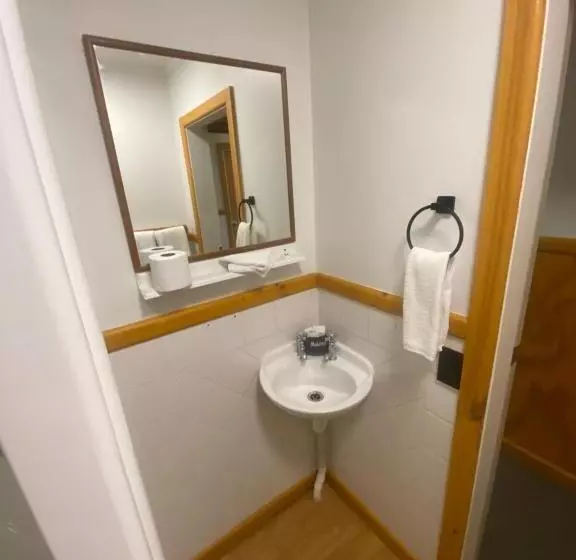 اتاق اکونومی, Lakefront Lodge Taupo