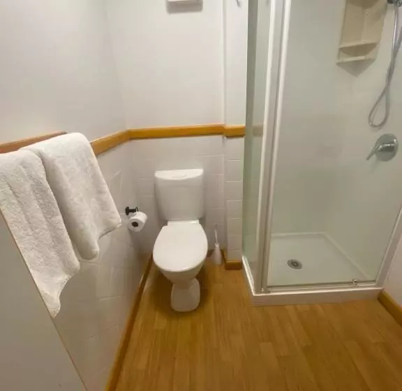 اتاق اکونومی, Lakefront Lodge Taupo