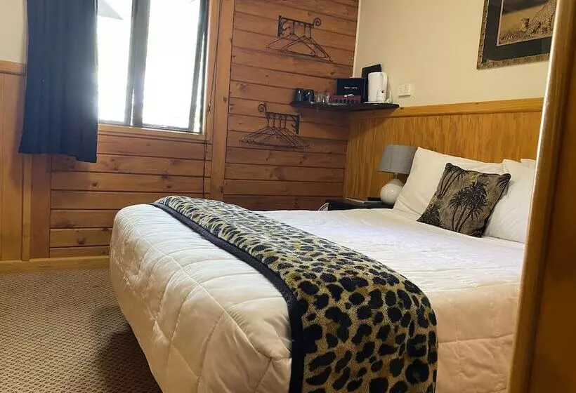 استودیو ساده, Lakefront Lodge Taupo