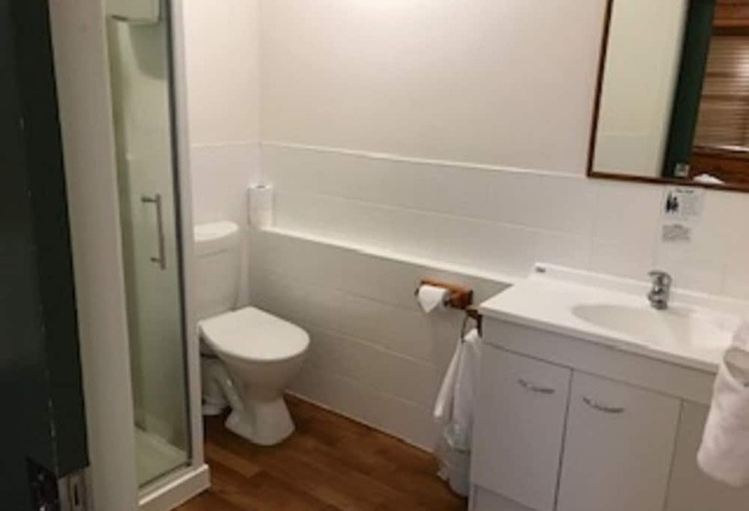 スタンダードトリプルルーム, Lakefront Lodge Taupo