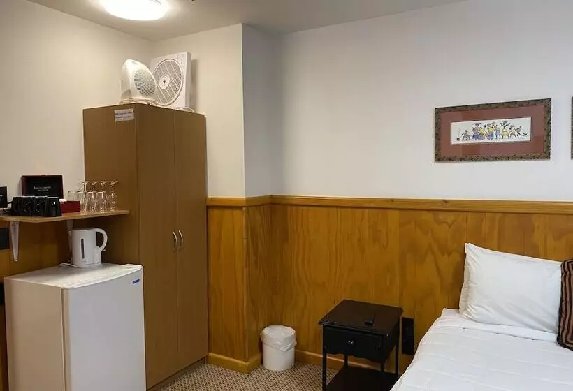 اتاق استاندارد سه نفره, Lakefront Lodge Taupo