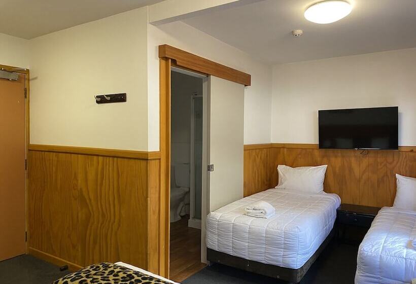 スタンダードトリプルルーム, Lakefront Lodge Taupo