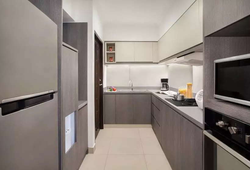 آپارتمان مدیریتی 3 خوابه, Somerset Grand Citra Jakarta