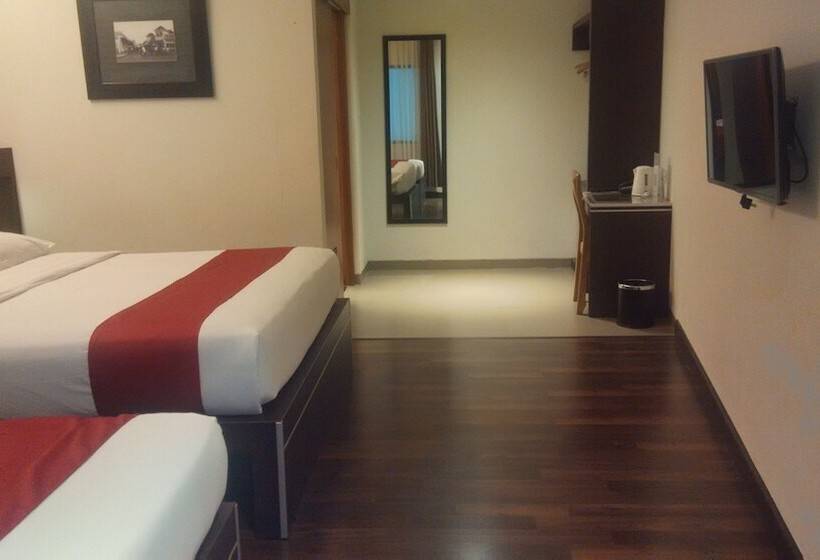 スーペリアトリプルルーム, Sukajadi Hotel, Convention And Gallery