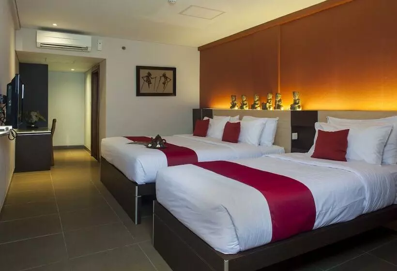 Superior Kolmen Hengen Huone, Sukajadi Hotel, Convention And Gallery
