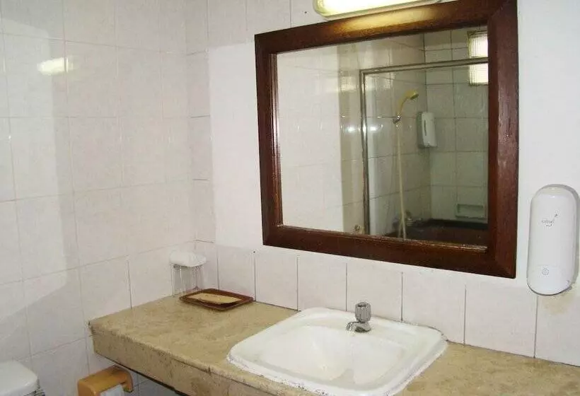 Standard Kolmen Hengen Huone, Sukajadi Hotel, Convention And Gallery