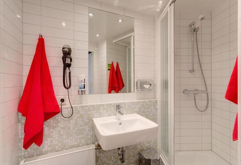 اتاق استاندارد, Meininger Hotel Berlin Alexanderplatz