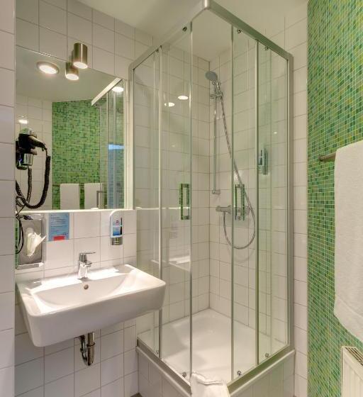 חדר סטנדרט, Meininger Hotel Berlin Alexanderplatz