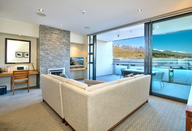 آپارتمان سوپریور 2 خوابه, The Rees Hotel & Luxury Apartments