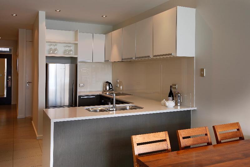 آپارتمان سوپریور 3 خوابه, The Rees Hotel & Luxury Apartments