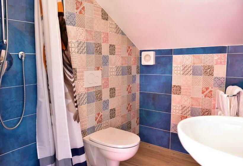 اتاق استاندارد با تخت بزرگ, Agriturismo Un Mare Di Fiori