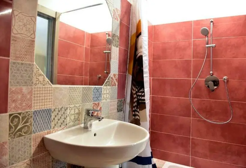エコノミールーム, Agriturismo Un Mare Di Fiori