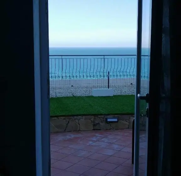 ファミリーステューディオ, Agriturismo Un Mare Di Fiori