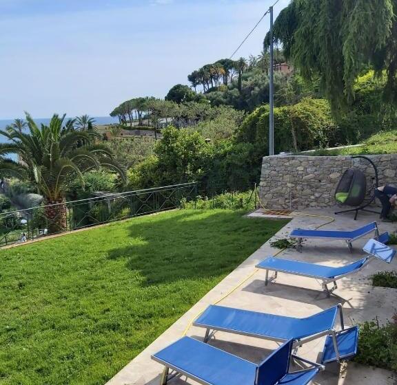 استودیو خانوادگی, Agriturismo Un Mare Di Fiori