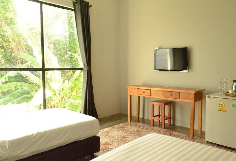 디럭스 룸, Nornlamphun Boutique