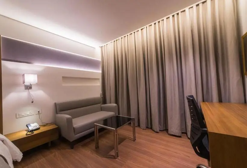 اتاق لوکس, Sky Ridge