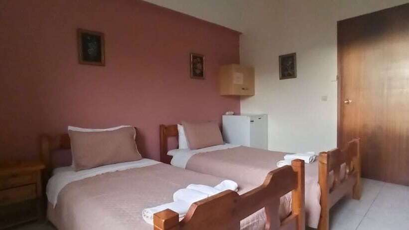 Quarto Economy, Windy Place