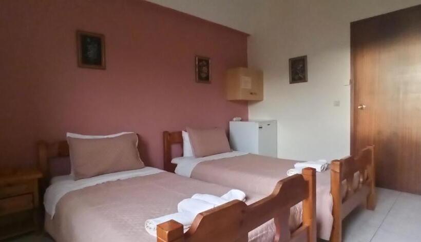 Номер Economy, Windy Place