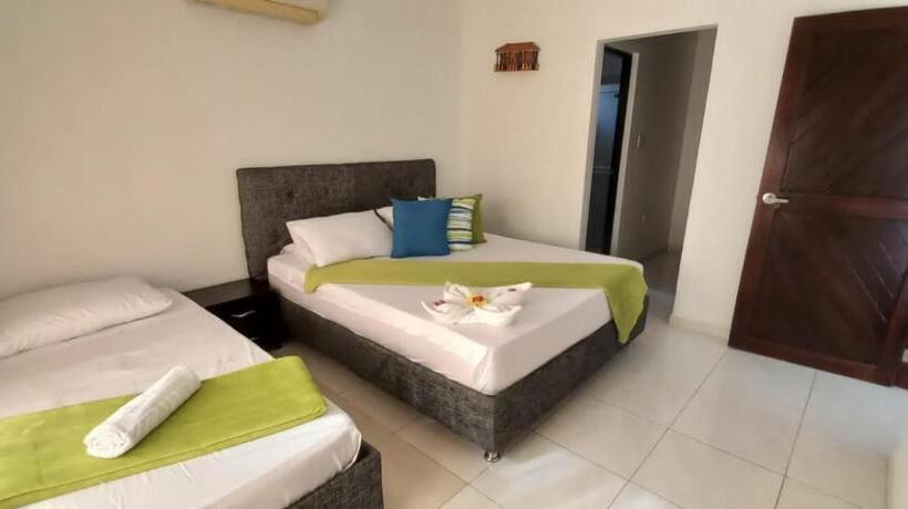 Quarto Triplo Estandar, Casa Cactus