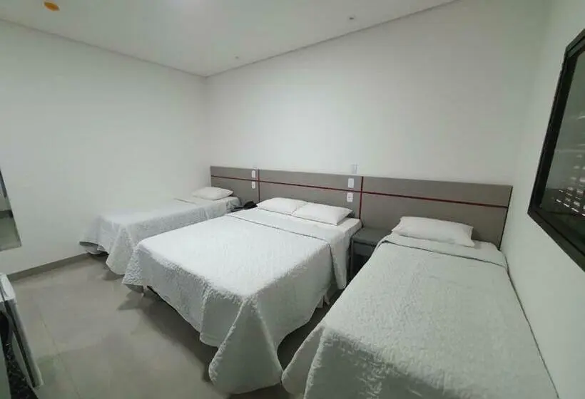 اتاق سوپریور چهار تخته, Villa Vaz