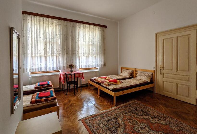 غرفة قياسية رباعية, Gästehaus Honigberg Next To The Fortified Church Of Harman