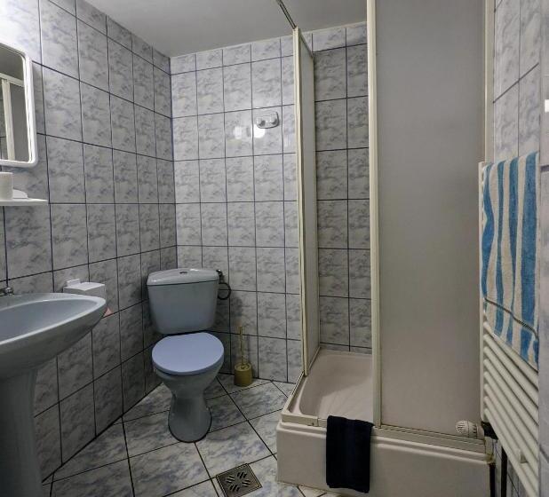 غرفة قياسية رباعية, Gästehaus Honigberg Next To The Fortified Church Of Harman