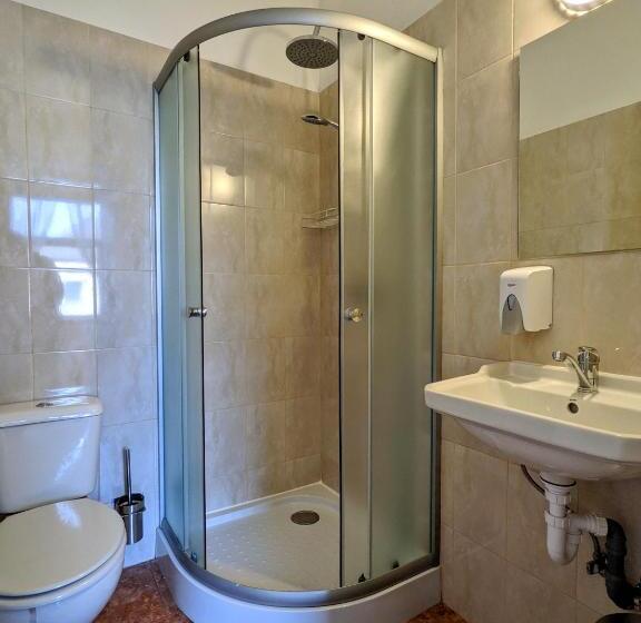 غرفة أساسية, Gästehaus Honigberg Next To The Fortified Church Of Harman