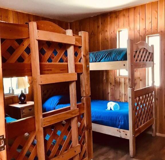 بانگلوی استاندارد 2 خوابه, La Casona Caburgua