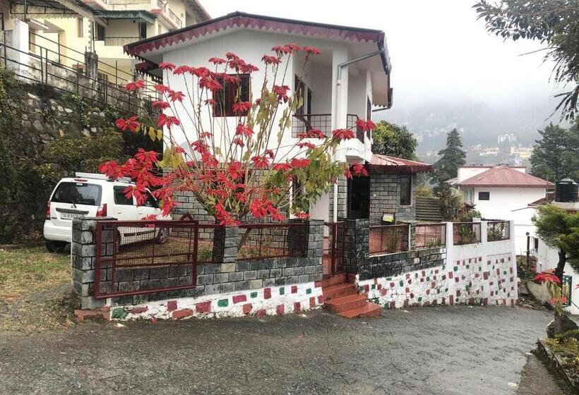 标准间带山景, White House In Nainital