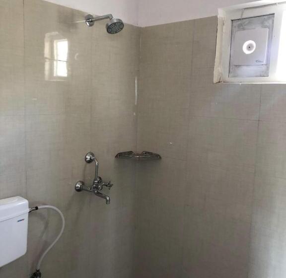 标准间带湖景, White House In Nainital