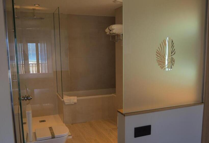 اتاق استاندارد با چشمانداز دریا, Do Porto