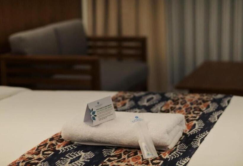 جناح مطلّ علي الحديقة, Kambaniru Beach Hotel And Resort