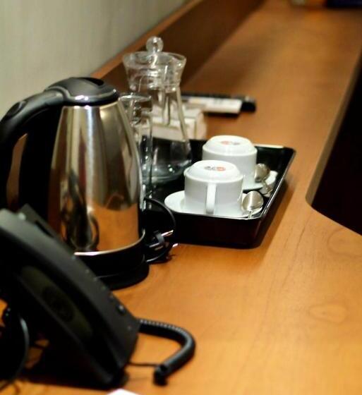 Люкс Вид на Сад, Kambaniru Beach Hotel And Resort