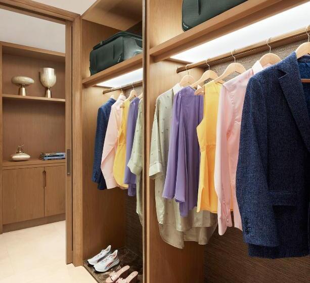 标准工作室带阳台, Taj Wellington Mews Chennai