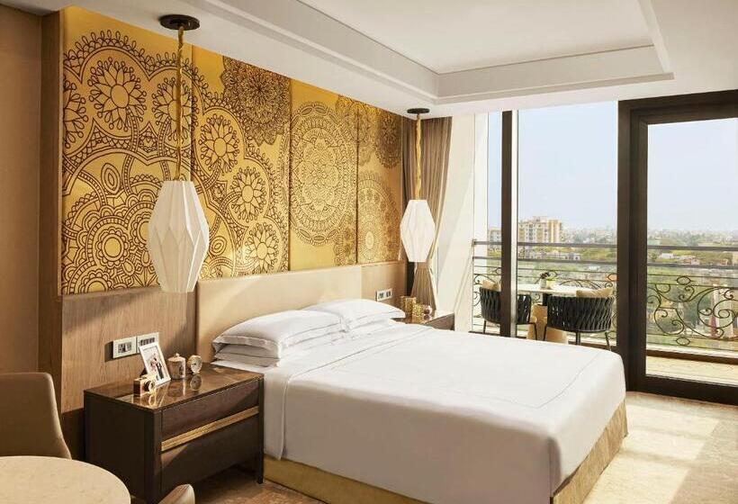 标准工作室带阳台, Taj Wellington Mews Chennai