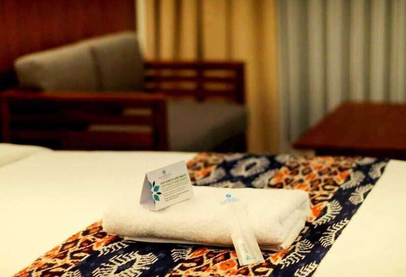 جناح مطلّ علي الحديقة, Kambaniru Beach Hotel And Resort