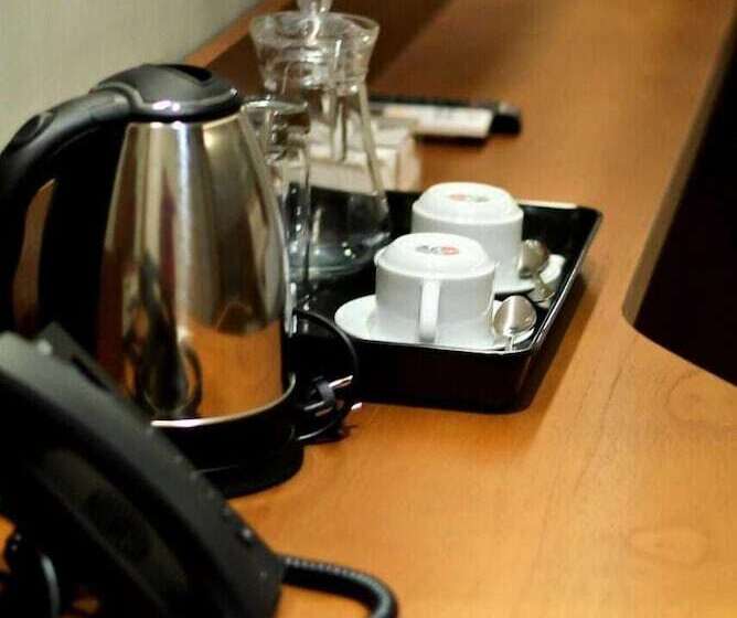 Люкс Вид на Сад, Kambaniru Beach Hotel And Resort