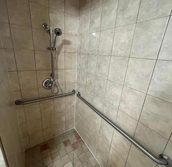 Standardzimmer (behindertengerecht), Seaway Motel