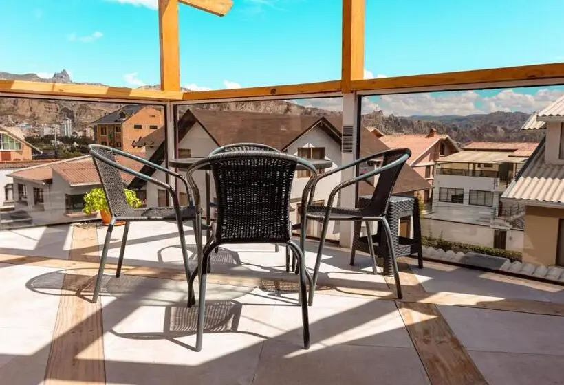 استودیو خانوادگی, The Grand La Paz Experience Hotel Boutique