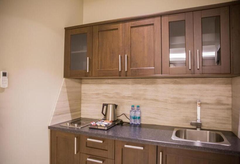 小型套房, Al Aryam Serviced Apart