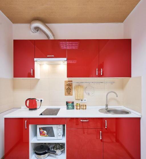 חדר סטנדרט עם מיטת קינג, хостел Perron